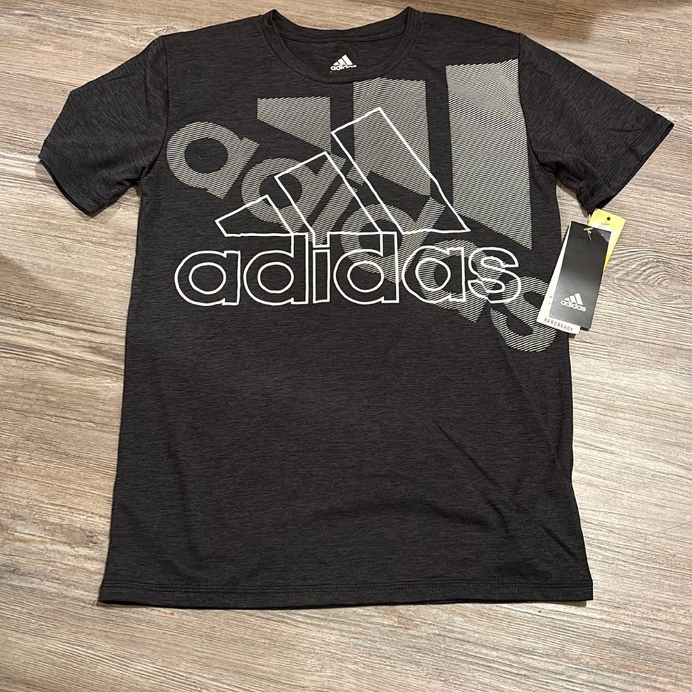 💐NWT adidas Black and Gray Kids Short Sleeve Tee